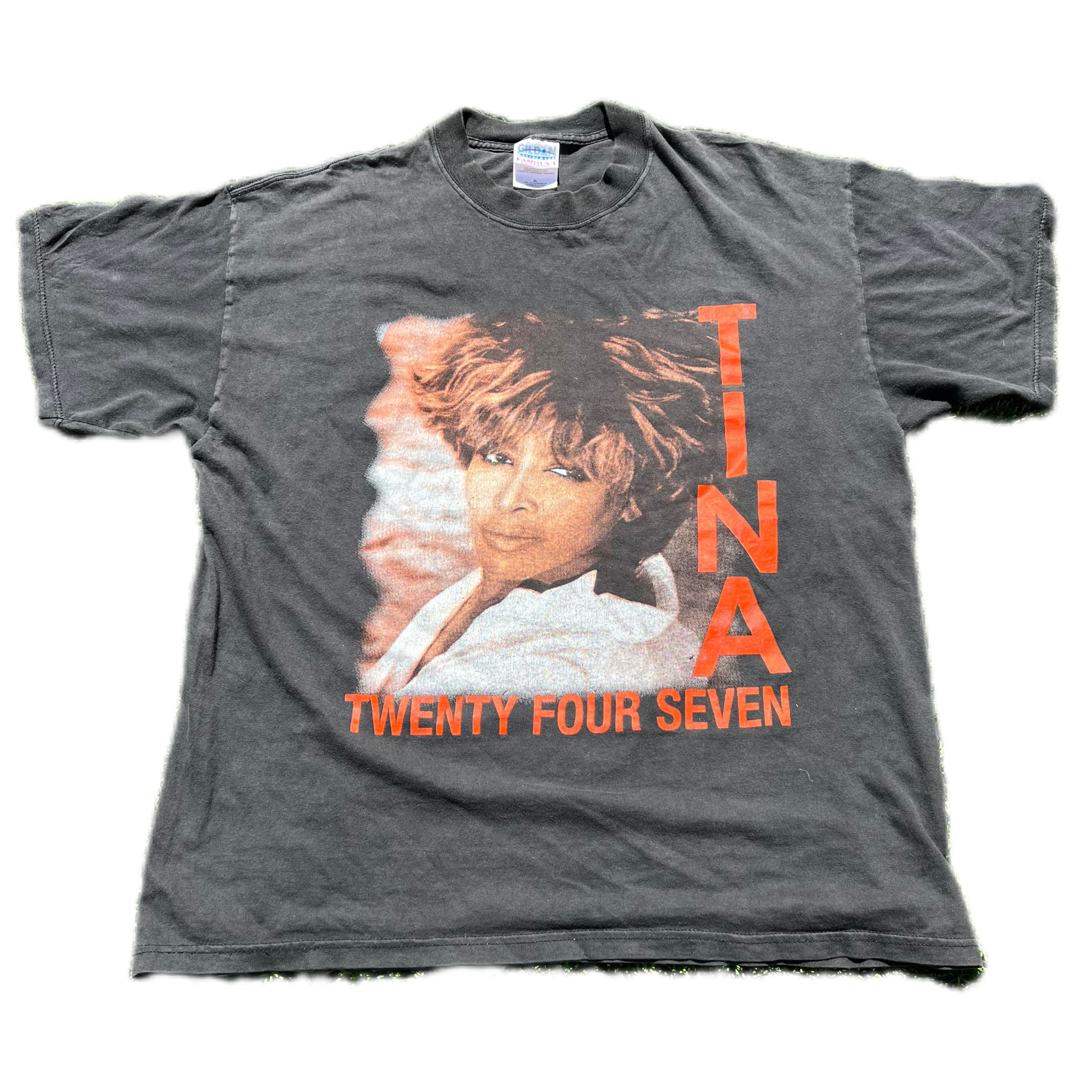 VINTAGE T-SHIRT (TINA TURNER)